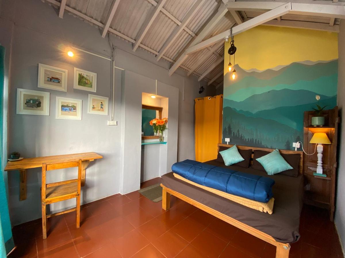 The Birdhouse Backpackers Hostel Coonoor Kültér fotó