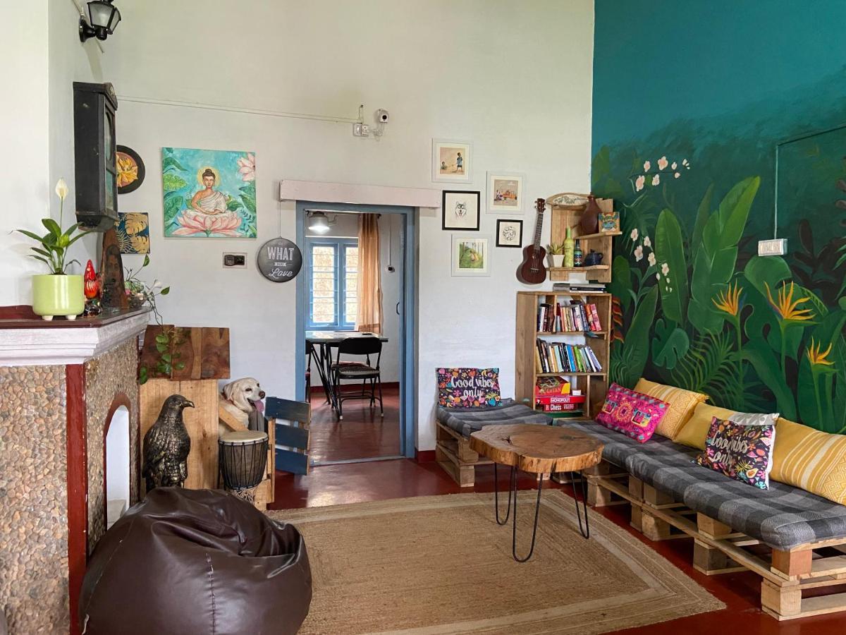 The Birdhouse Backpackers Hostel Coonoor Kültér fotó