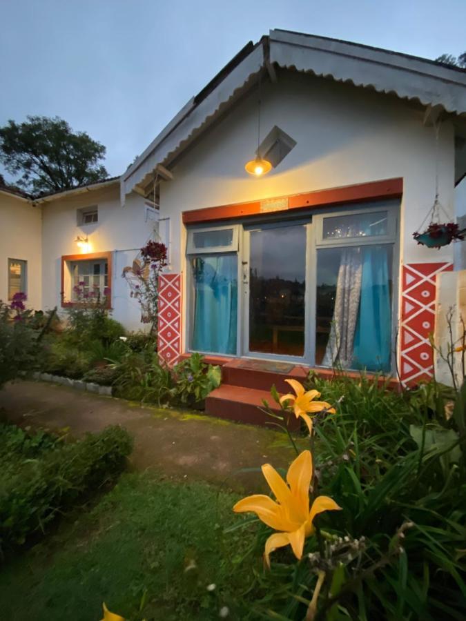 The Birdhouse Backpackers Hostel Coonoor Kültér fotó
